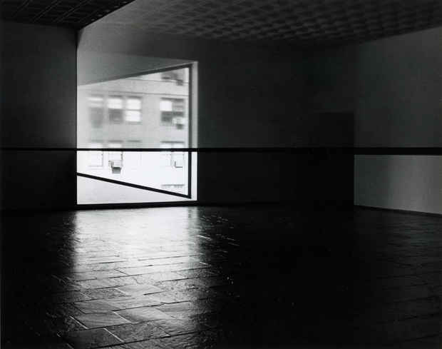 poster for Robert Irwin “Scrim veil—Black rectangle—Natural light, Whitney Museum of American Art, New York (1977)”