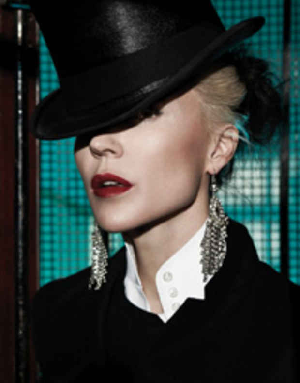 poster for "Daphne Guinness" Exhibition